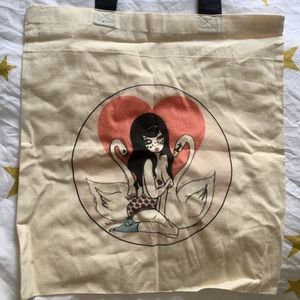 🆕 Valfre Swan Girl Tote Bag